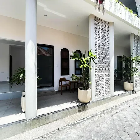 Sundari Guesthouse Pererenan